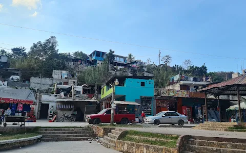 Plaza Central, Santa Cruz Chinautla image