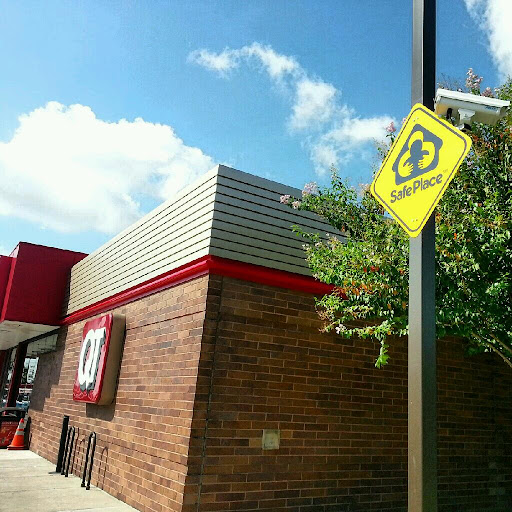 Gas Station «QuikTrip», reviews and photos, 925 S Cockrell Hill Rd, Duncanville, TX 75137, USA