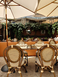 Atmosphère du Restaurant La Pergola à Chaville - n°1