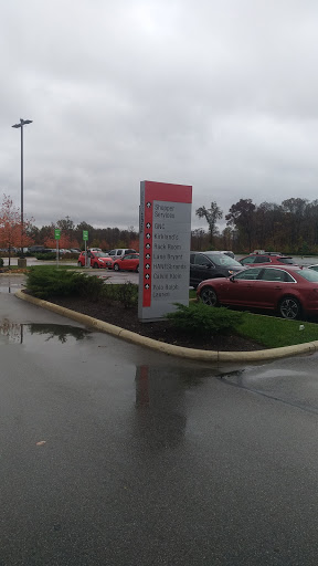 Sportswear Store «Columbia Outlet Store», reviews and photos, 400 South Wilson Road #480, Sunbury, OH 43074, USA