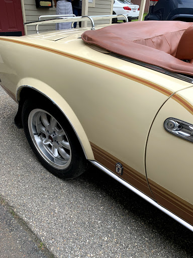 Auto Body Shop «Johnson Auto Body Inc», reviews and photos, 393 Merrow Rd, Tolland, CT 06084, USA