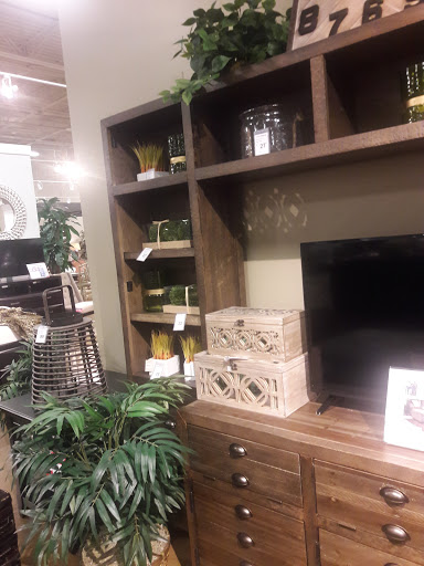 Furniture Store «Ashley HomeStore», reviews and photos, 9755 Roosevelt Blvd, Philadelphia, PA 19144, USA