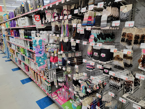 Dollar Store «FAMILY DOLLAR», reviews and photos, 2641 N Hiawassee Rd, Orlando, FL 32818, USA