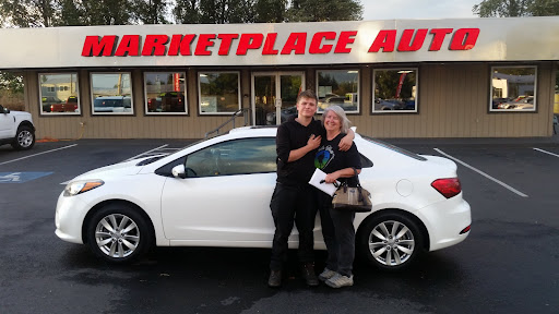 Used Car Dealer «Market Place Auto», reviews and photos, 909 River Rd, Puyallup, WA 98371, USA