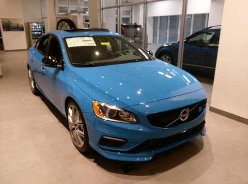Car Dealer «Kline Volvo», reviews and photos, 3040 U.S Hwy 61, Maplewood, MN 55109, USA