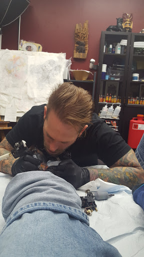 Tattoo Shop «Paper Crane Studio», reviews and photos, 530 E Broadway, Long Beach, CA 90802, USA