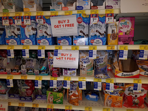 Pet Supply Store «PetSmart», reviews and photos, 828 Arnold Commons Dr, Arnold, MO 63010, USA