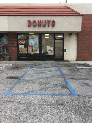 Donut Shop «A M Donuts», reviews and photos, 34 Las Tunas Dr, Arcadia, CA 91007, USA