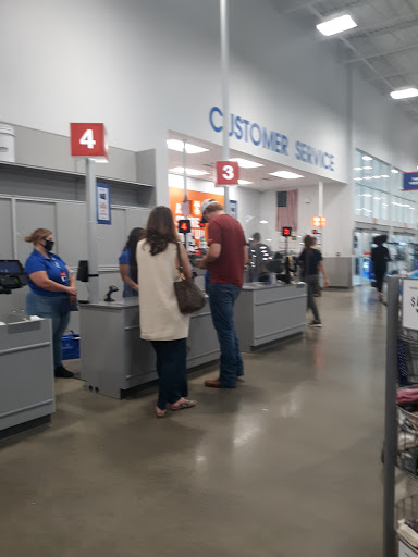 Sporting Goods Store «Academy Sports + Outdoors», reviews and photos, 140 E Bert Kouns Industrial Loop, Shreveport, LA 71106, USA