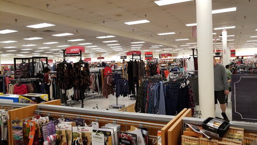 Department Store «T.J. Maxx», reviews and photos, 330 Connecticut Ave, Norwalk, CT 06854, USA