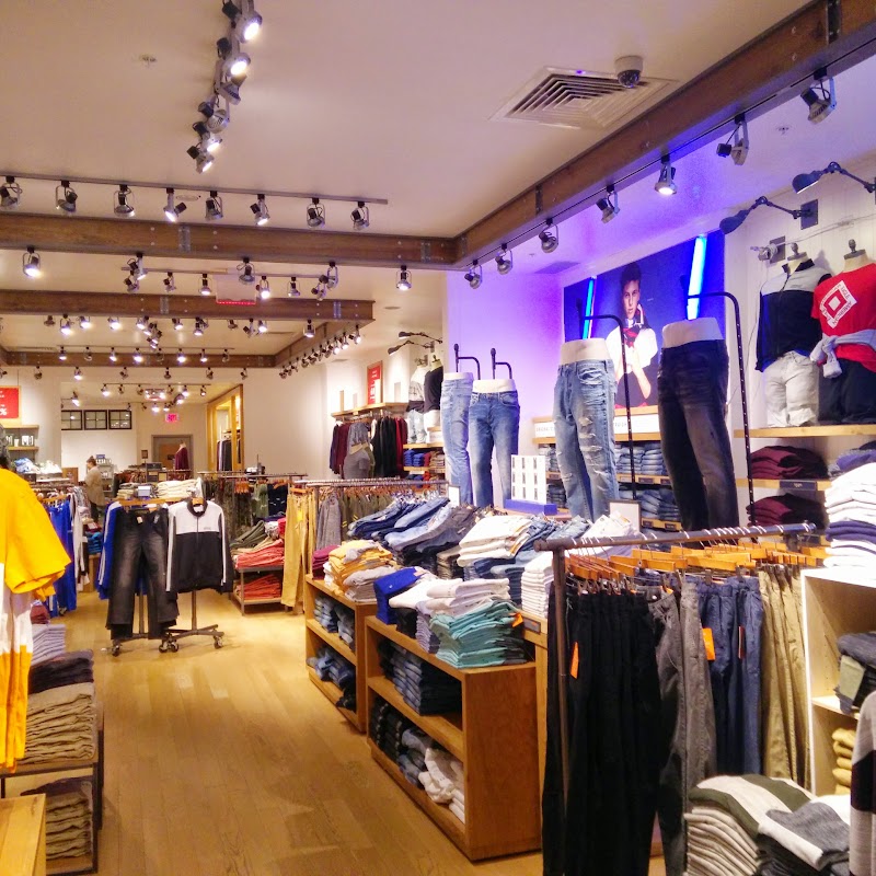 American Eagle Store