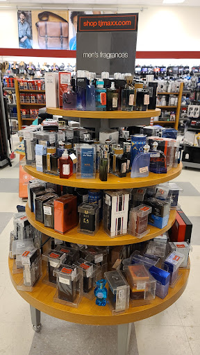 Department Store «T.J. Maxx and HomeGoods», reviews and photos, 3205 Woodward Crossing Blvd, Buford, GA 30519, USA