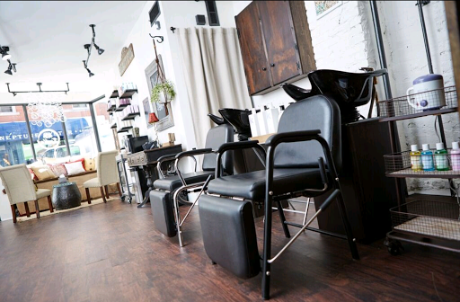 Koukla Salon