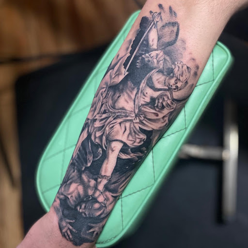 Explore great forearm tattoo ideas, creative tattoo ideas in Lake Villa, available at Eternal Tiger Tattoo