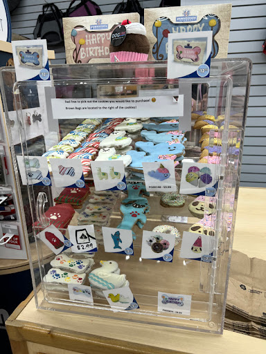 Pet Store «Animal Kingdom», reviews and photos, 5000 S Arizona Mills Cir, Tempe, AZ 85282, USA