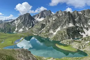 Kashmir Great Lakes Trek image