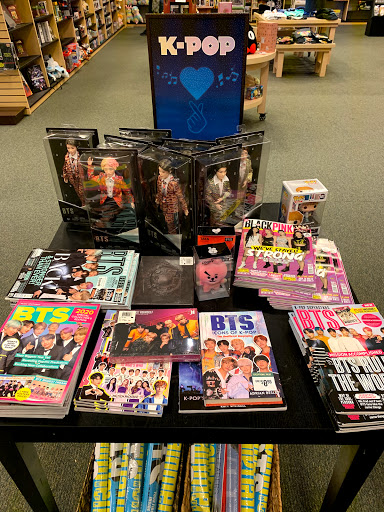 Book Store «Barnes & Noble», reviews and photos, 760 SE Maynard Rd, Cary, NC 27511, USA