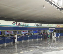 Central de Autobuses Observatorio photo