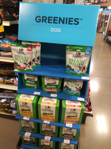 Pet Supply Store «PetSmart», reviews and photos, 271 University Ave, Westwood, MA 02090, USA