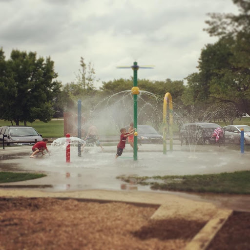 Park «Huffman Park», reviews and photos, 811 Tartans Dr, West Dundee, IL 60118, USA