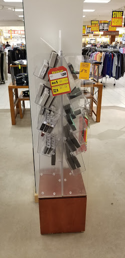 Shopping Mall «The Lakes Mall», reviews and photos, 5600 Harvey St, Muskegon, MI 49444, USA