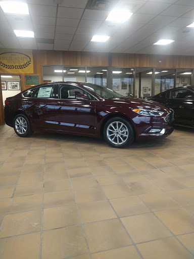 Ford Dealer «Otis Ford», reviews and photos, 32 Montauk Hwy, Quogue, NY 11959, USA