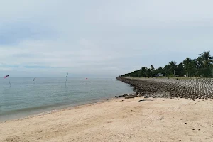 Pantai Ban Pecah image
