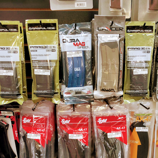 Pawn Shop «14K Pawn», reviews and photos, 1900 N Wayne Rd, Westland, MI 48185, USA