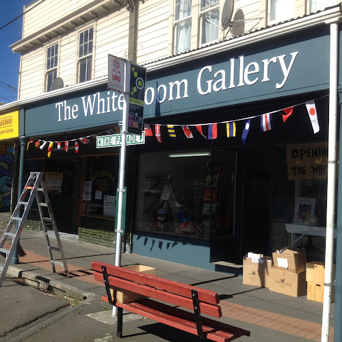 Comments and reviews of Wellington Signs. Signs & Signwriters Wellington