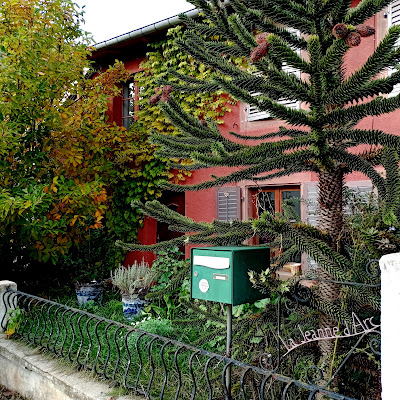 Maison de Parfum Iza Prin du Lys à Lusse