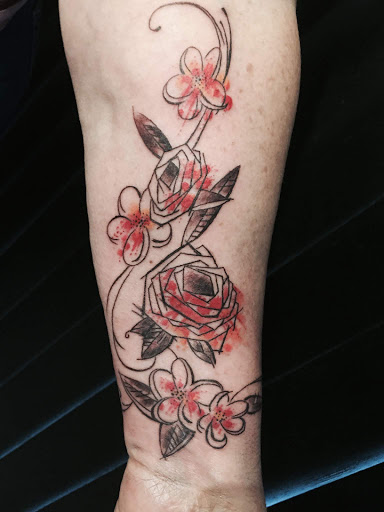 Tattoo Shop «Dreamscapes Tattoo», reviews and photos, 4017 N Scottsdale Rd # 103, Scottsdale, AZ 85251, USA