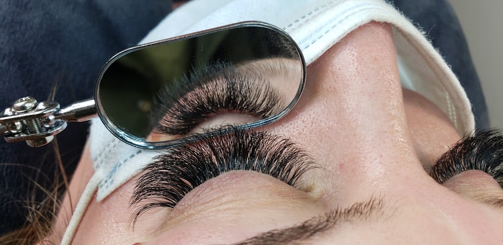 Gulf Lashes & Brows (Lash Extensions) 36535
