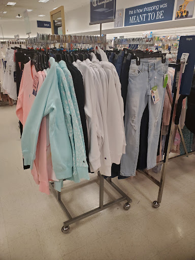 Department Store «Marshalls», reviews and photos, 425 Ernest W Barrett Pkwy NW, Kennesaw, GA 30144, USA