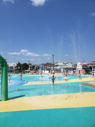 Water Park «Asbury Splash Park», reviews and photos, 915 Ocean Ave, Asbury Park, NJ 07712, USA
