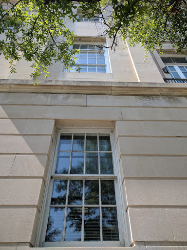 Eclectic Restaurant «Riverboat Landing», reviews and photos, 2 Market St, Wilmington, NC 28401, USA