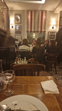 Atmosphère du Restaurant français Restaurant - Le Paris 17 - n°16