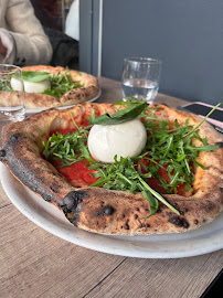 Burrata du Restaurant italien Pizzeria Iovine's à Paris - n°14