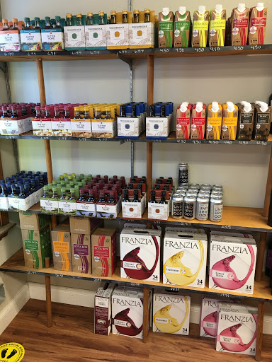 Liquor Store «The Liquor Lad», reviews and photos, 17 Burlington Rd, Harwinton, CT 06791, USA