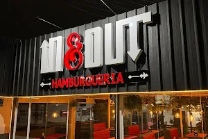 In & Out Hamburgueria image