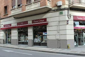 Bookstore Santos Ochoa Huesca image
