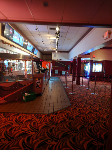 Movie Theater «AMC Classic Londonderry 10», reviews and photos, 16 Orchard View Dr, Londonderry, NH 03053, USA