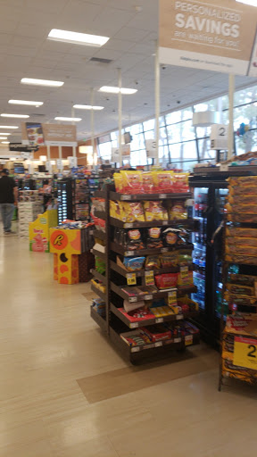 Grocery Store «Ralphs Fresh Fare», reviews and photos, 12842 Ventura Blvd, Studio City, CA 91604, USA