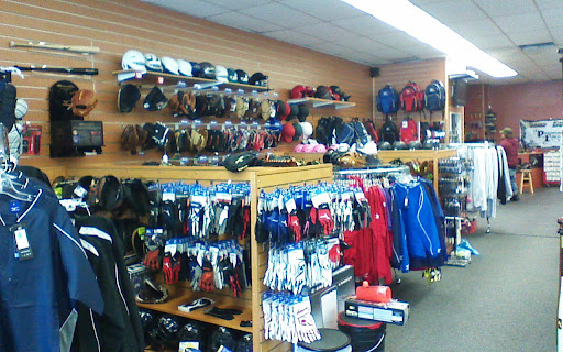 Sporting Goods Store «Kitsap Sports», reviews and photos, 622 N Callow Ave, Bremerton, WA 98312, USA
