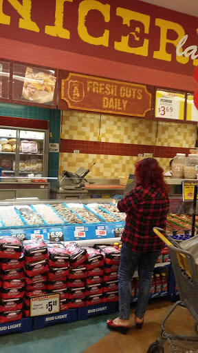 Grocery Store «Northgate Gonzalez Markets», reviews and photos, 10801 Prairie Ave, Inglewood, CA 90303, USA