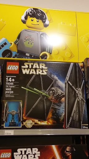 Toy Store «The LEGO Store», reviews and photos, 6600 Topanga Canyon Blvd, Canoga Park, CA 91303, USA
