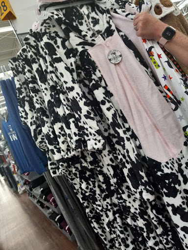 Department Store «Walmart Supercenter», reviews and photos, 2700 Ridge Point Dr, High Ridge, MO 63049, USA