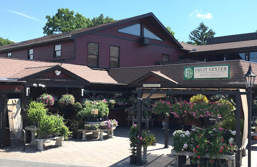 Fruit Center Marketplace, 10 Bassett St, Milton, MA 02186, USA, 