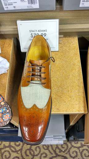 Shoe Store «DSW Designer Shoe Warehouse», reviews and photos, 95 NJ-23, Wayne, NJ 07470, USA