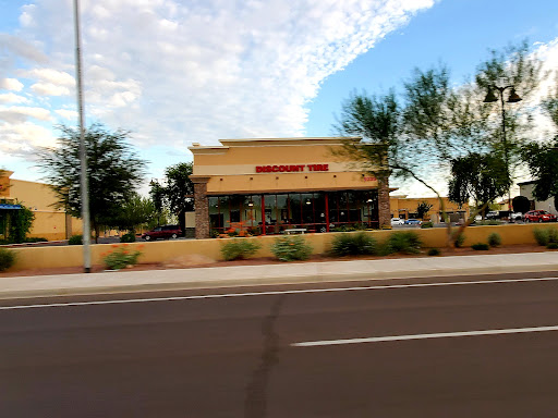 Tire Shop «Discount Tire Store - Peoria, AZ», reviews and photos, 9735 W Happy Valley Rd, Peoria, AZ 85383, USA