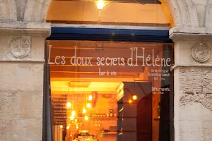 Les doux secrets d'Hélène image